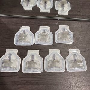 7 Medtronic Guardian 3 sensors 1 inserter, 3 transmitters and 4 chargers